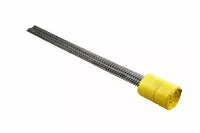 Durable Yellow Pvc Marking Flags With 21-inch Stakes – 100 Pack